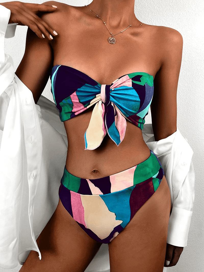 Kvinnor Färgglada Tryck Tie Front Bandeau Axelbandslösa Bikinis Med Stringtrosa