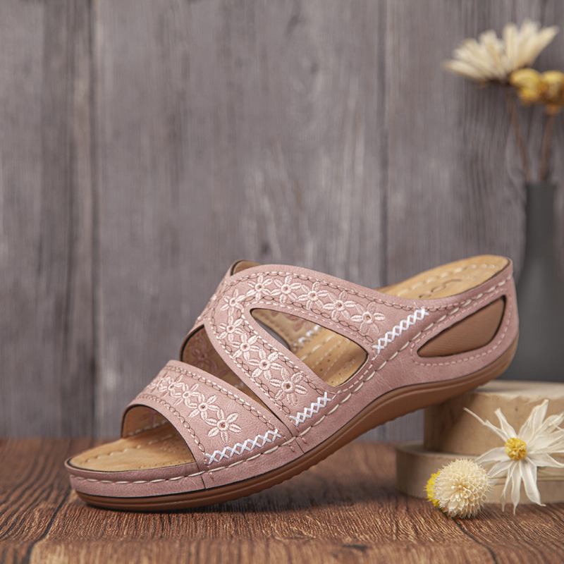 Kvinnor Handgjorda Sömmar Blommiga Ihåliga Casual Sandaler