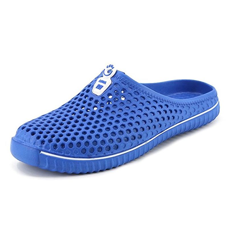 Ihåliga Sandaler Med Öppen Klack Som Andas