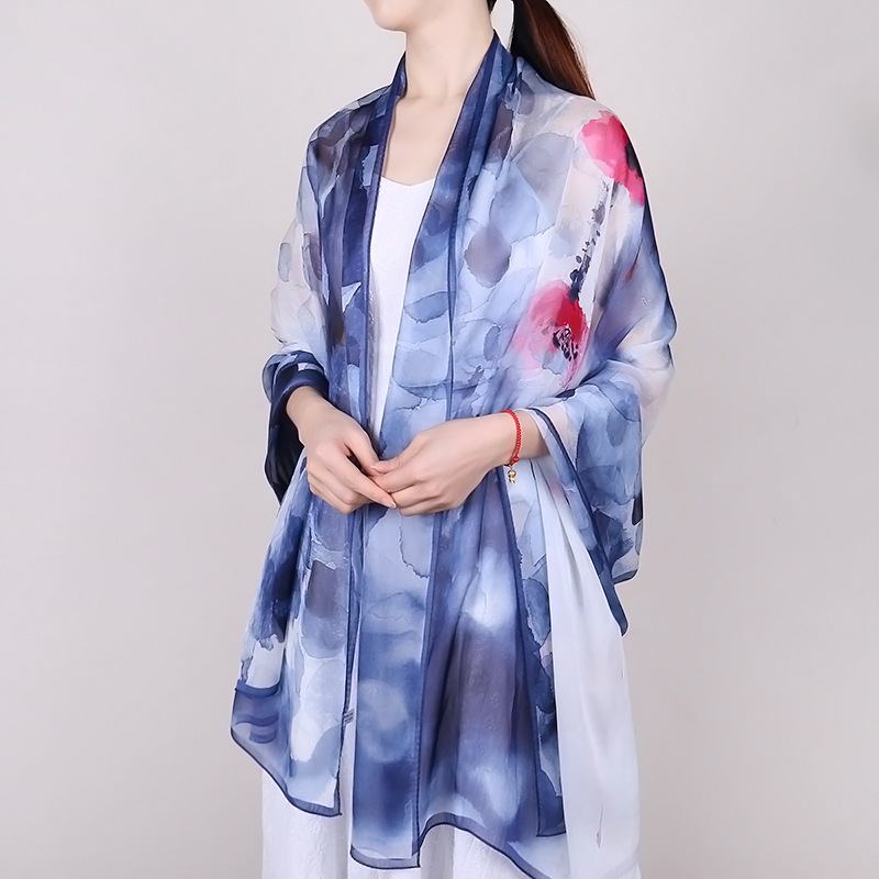 Bläckmålning Dam Mulberry Silk Beach Sunscreen Scarf