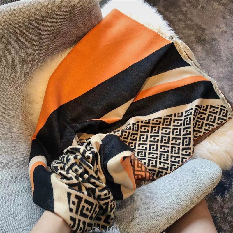 Höst Och Vinter Ny Mångsidig Sjal Cashmere Scarf