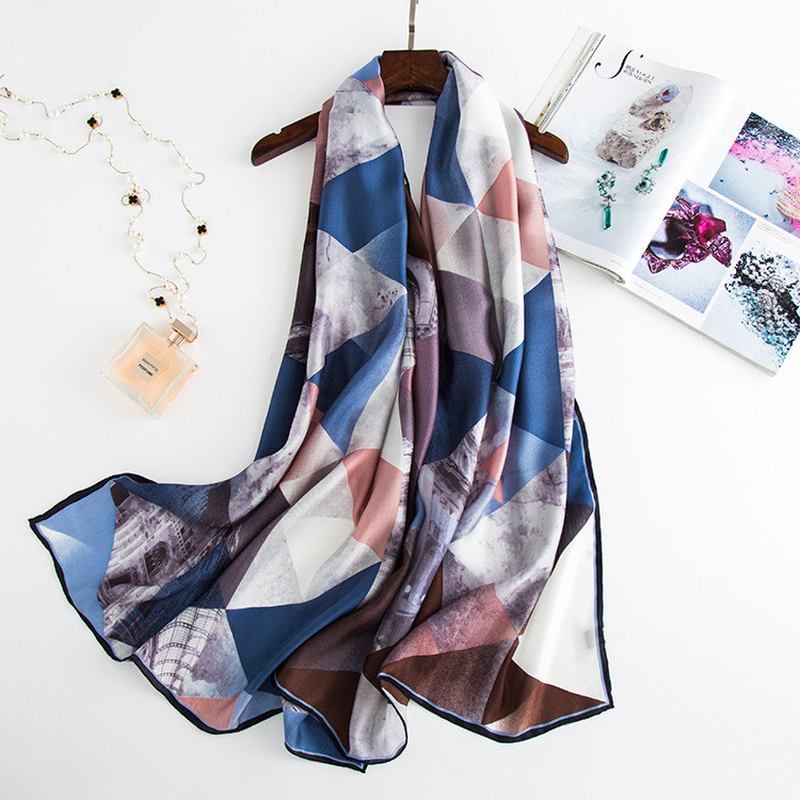 Shade Herringbone Long Silk Scarf Sidenscarf