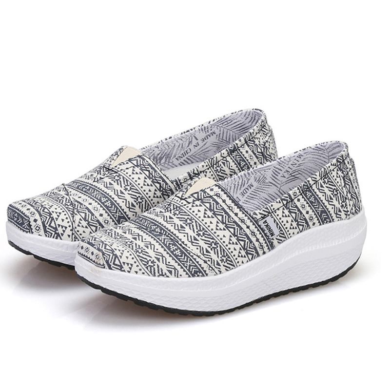 Kvinnor Canvas Andas Sport Utomhus Platta Casual Skor