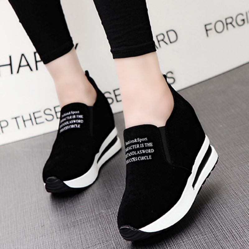 Kvinnor Fritidsskor Tjockbottna Sneakers Med Dolda Klackar