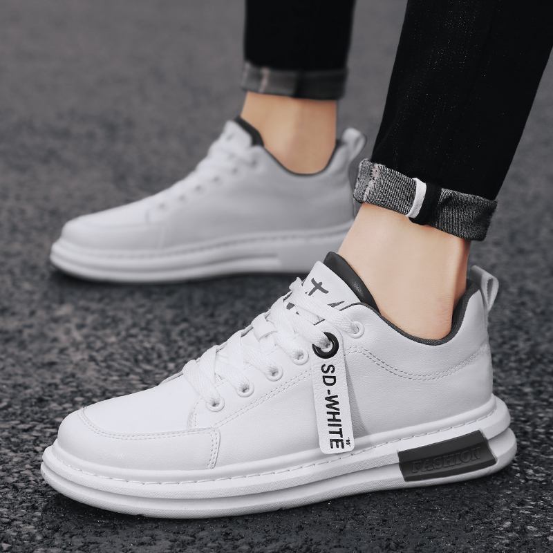 Män Läder Andas Mjuk Sula Brief Ren Färg Casual Sportskor