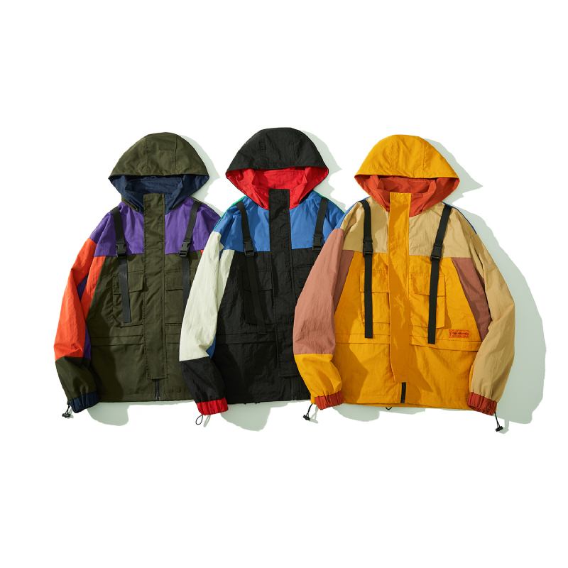 Färgglad Vindjacka Med Huva Från Techwear För Män