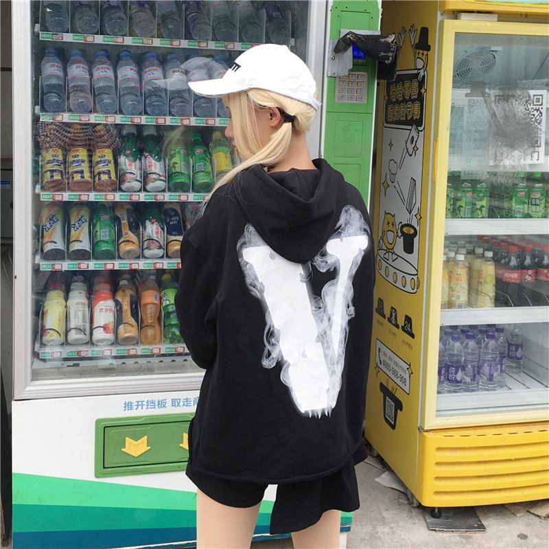 Smoke Angel Big V Hoodie Tjock