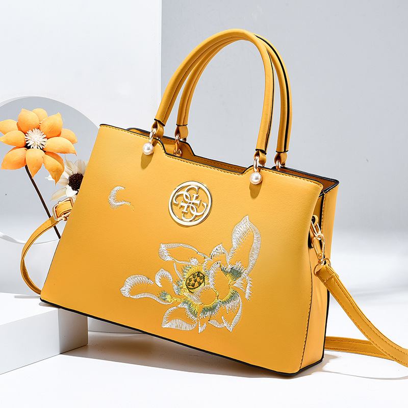 Kvinnor Vintage Kinesisk Stil Gardenia Blommor Brodered Handväska Stor Kapacitet Multi-pocket Multi-carry Pu Leahter Crossbody-väska