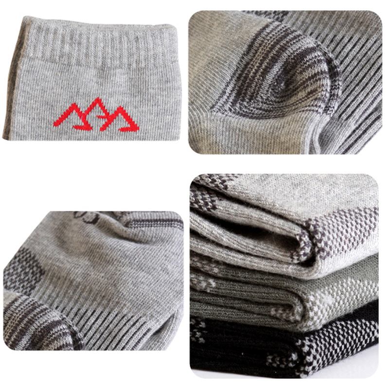 Herr Outdoors Wicking Snabbtorkande Andas Tunna Sommar Professionella Sport Strumpor