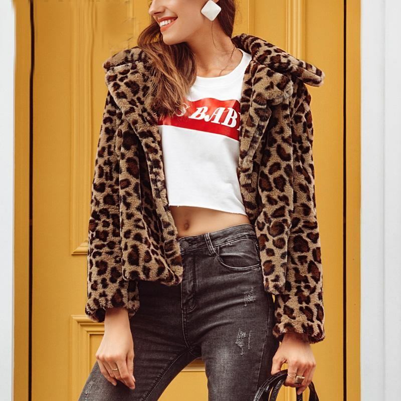 Streetwear Leopardmönstrad Fuskpäls Kvinnor Mjuk Kort Vinterjacka Kappa Kvinnlig Avslappnad Knappficka Ytterkläder 2018