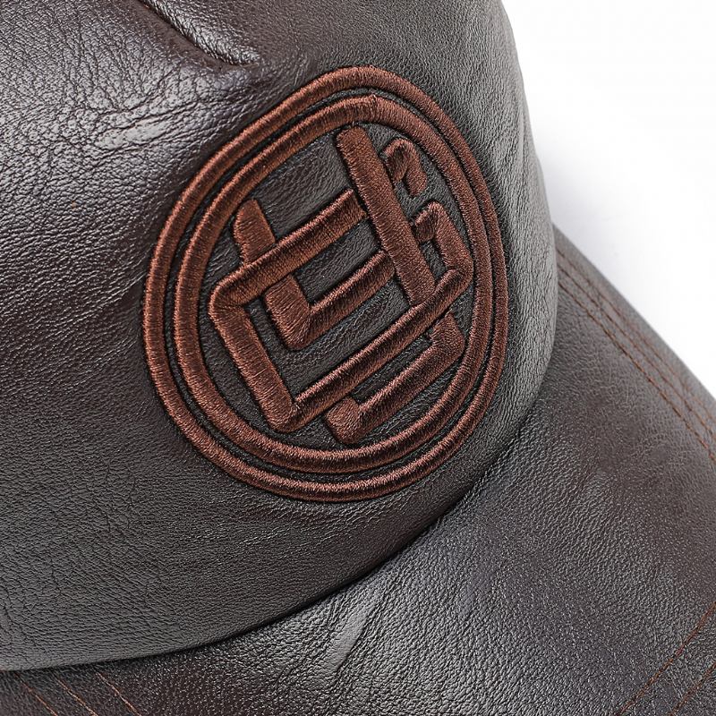Män Kvinnor Öronkåpor Konstläder Badge Baseball Keps