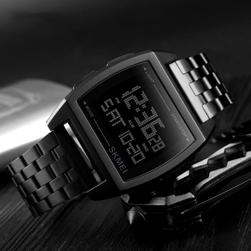 Sport Herr Watch 3atm Vattentät Week Display Led Elektronisk Digital Watch