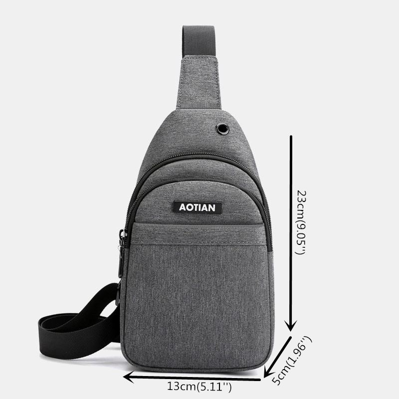 Hörlurshål För Män Med Stor Kapacitet Vattentät Crossbody-väska Med Flera Fickor