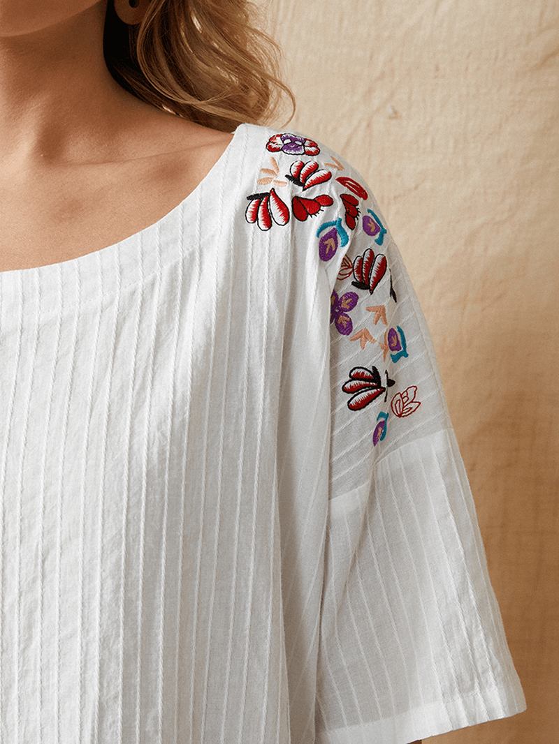 Kvinnor Blommor Broderi O-hals Oregelbunden Fåll Casual Lösa T-shirts