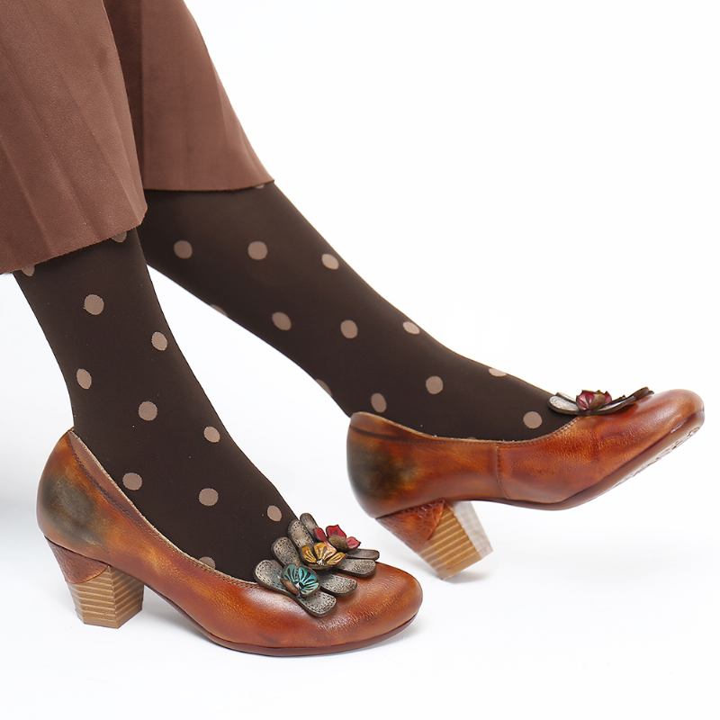 Retro Tre Färger Söta Blommor Shallow Mouth Rund Läder Slip On Casual Pumps