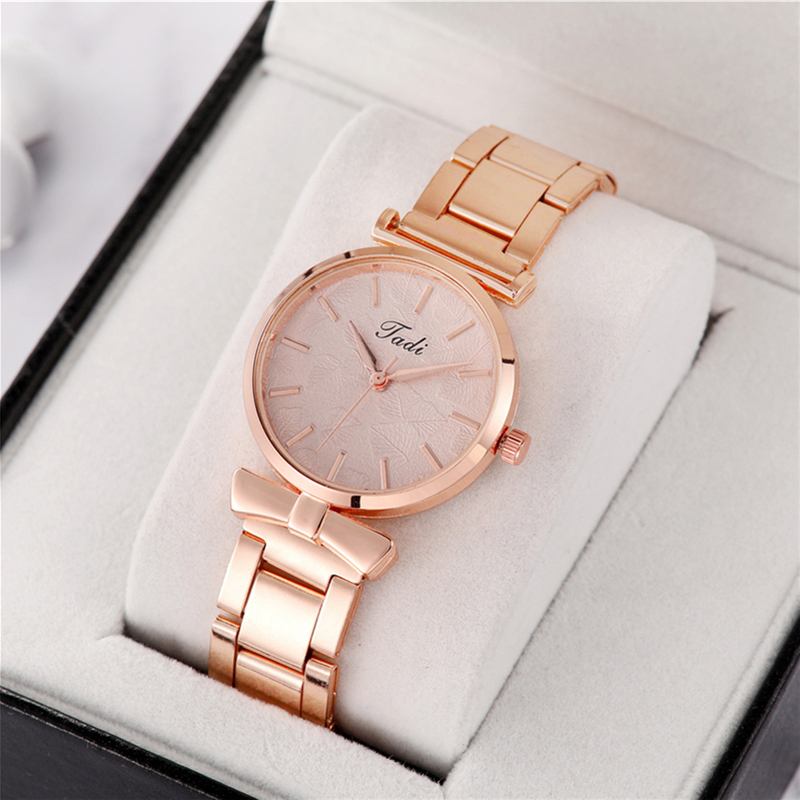 Elegant Design Utan Nummer Urtavla Casual Damarmbandsur Rose Gold Case Full Quartz Watch