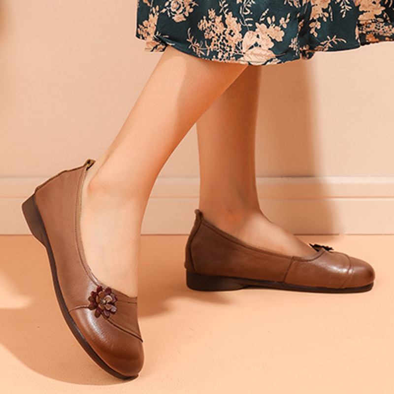 Kvinnors Läderblommor Slip On Flats Loafers Skor