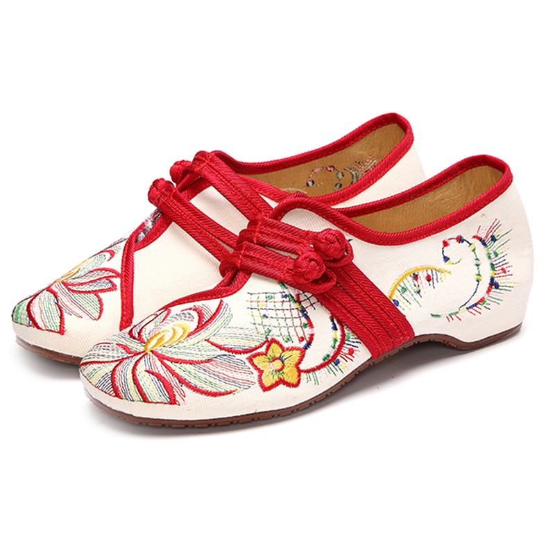 Us Storlek 5-12 Kvinnor Casual Broderi Blommor Slip On Outdoor Flat Shoes