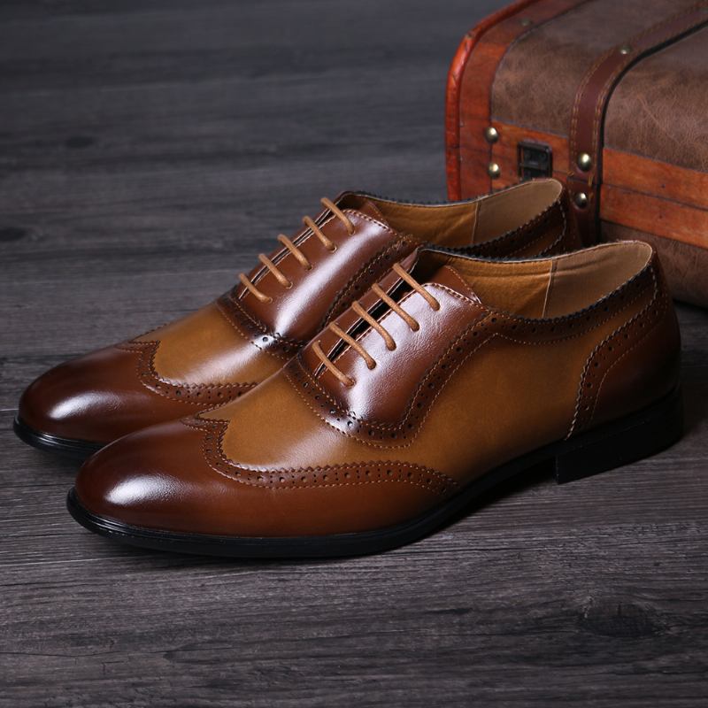 Män Brogue Snidade Spicing Läder Spetsiga Tå Business Oxfords