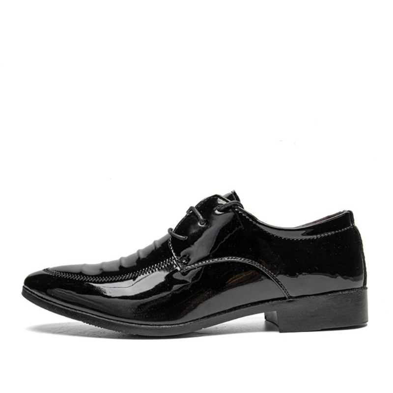 Män Läder Andas Spetsiga Tå Mjuk Sula Snörning Business Casual Klänning Skor