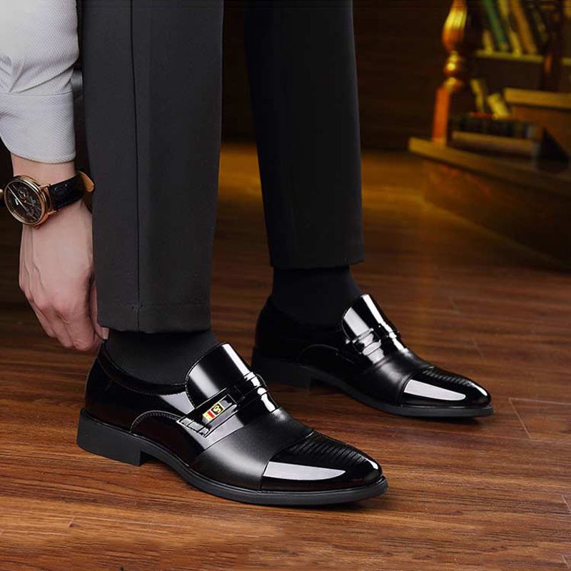 Män Läder Mjuk Sula Spetsiga Tå Oxford Slip On Casual Business Skor