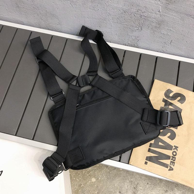Unisex Oxford Cloth Letter Mönster Multi-pocket Tactical Bag Bröstväska Ryggsäck