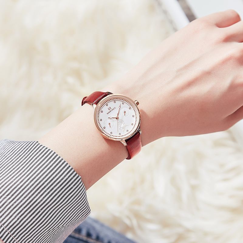 Diamonds Elegant Design Damarmbandsur Quartz Watch I Äkta Läderarmband