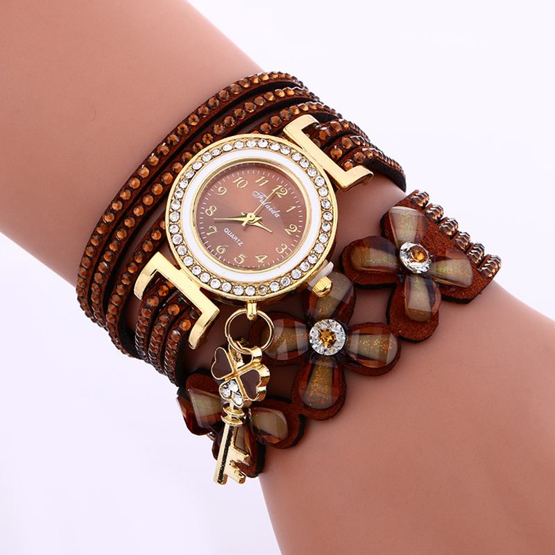 Mode Crystal Circle Armband Kvinnor Klocka Enkel Dial Flowear Mönster Quartz Watch