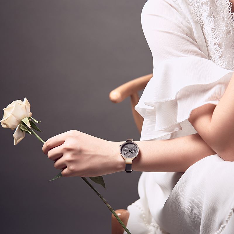Vattentät Elegant Damarmbandsur Äkta Läderarmband Quartz Watch